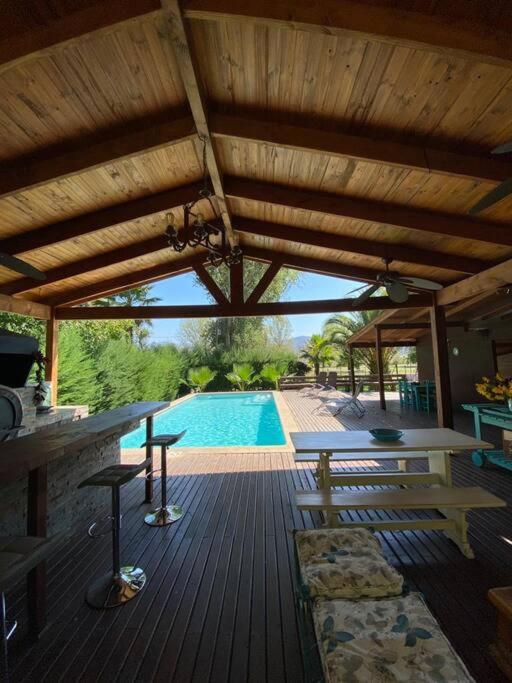 Mágica casa campestre en Laguna Aculeo - Housity
