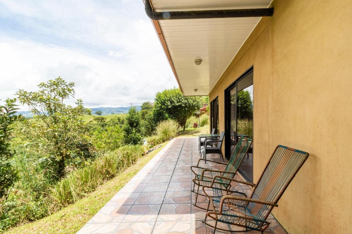 La Martinita - Cozy 2 Bedroom Cottage in San Ramon - Housity