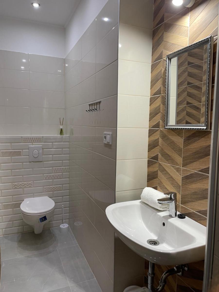 Kovács Apartmanház - Housity