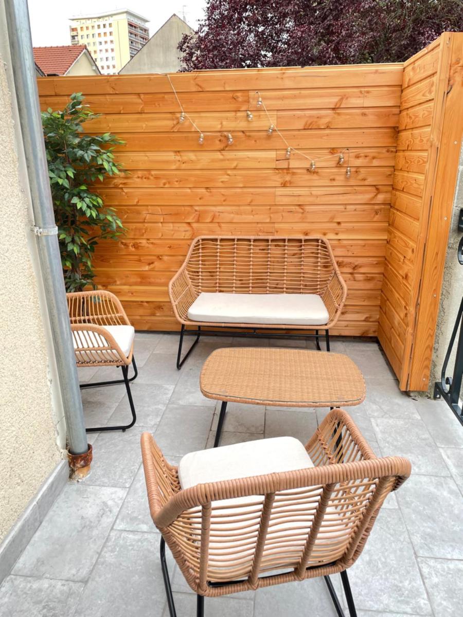 Le Domaine Des Yèbles - Appartement Calme et élégant - Housity