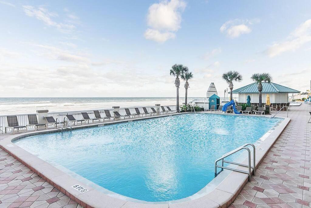 Ocean Flower Beach Retreat - Housity