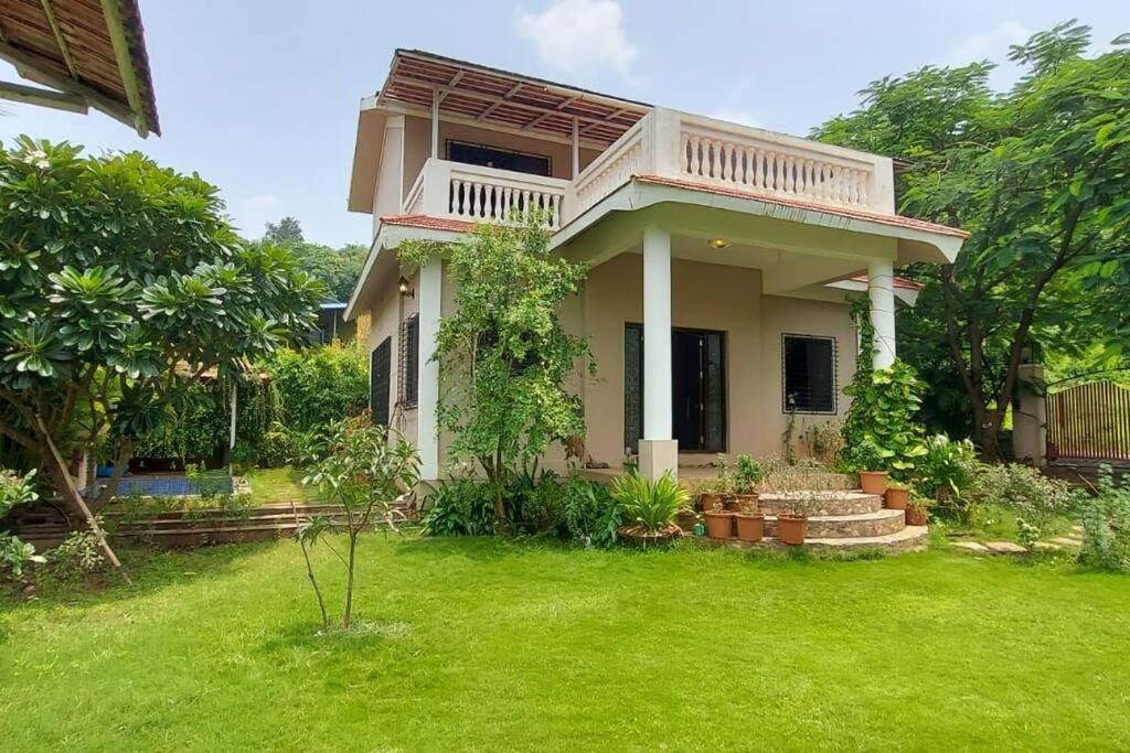 VALLEY VIEW VILLA - Housity