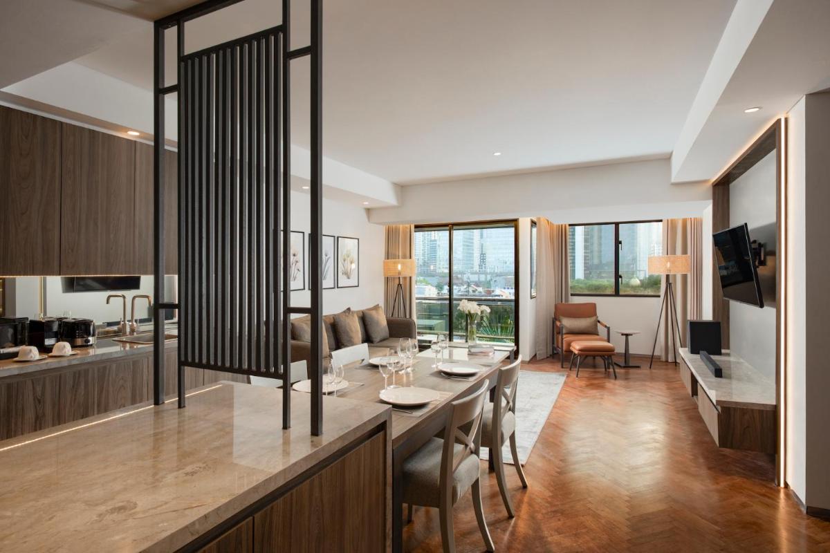 Oakwood Suites Kuningan Jakarta - Hizvo