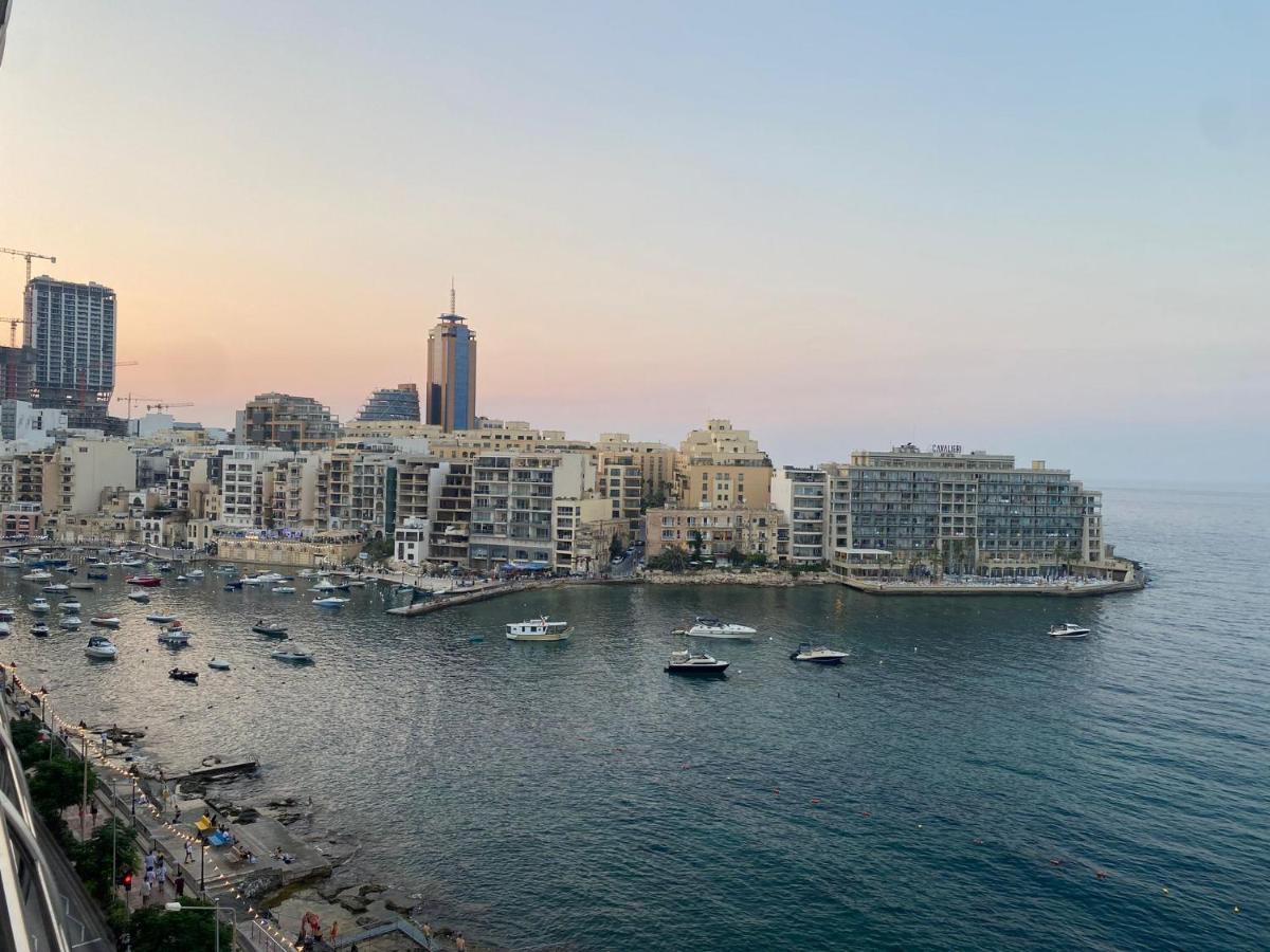 F1 - Modern two bedrooms Flat sea View, St Julians - Housity