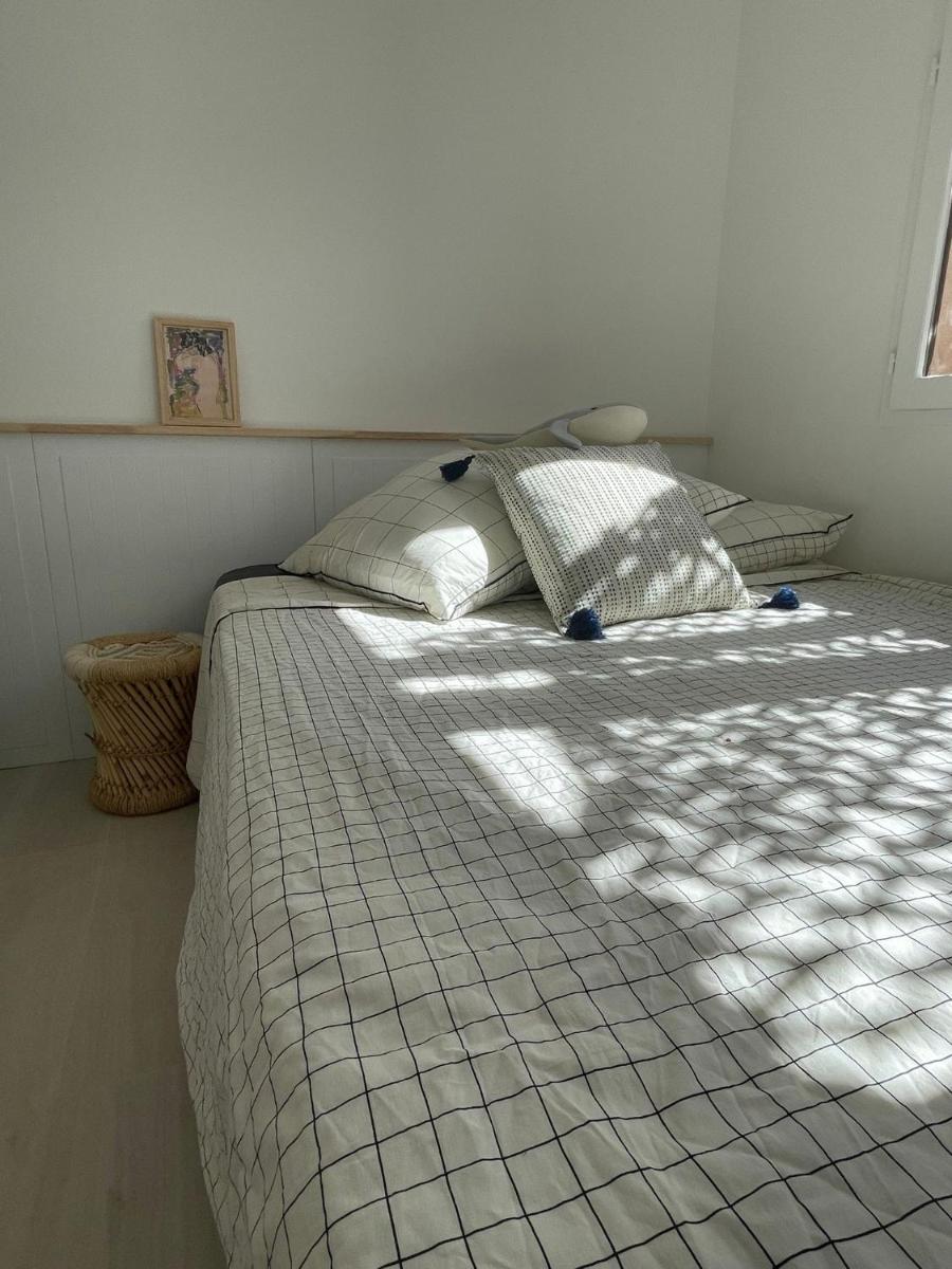 Petite maison rénovée- Niolon à la mer - Housity