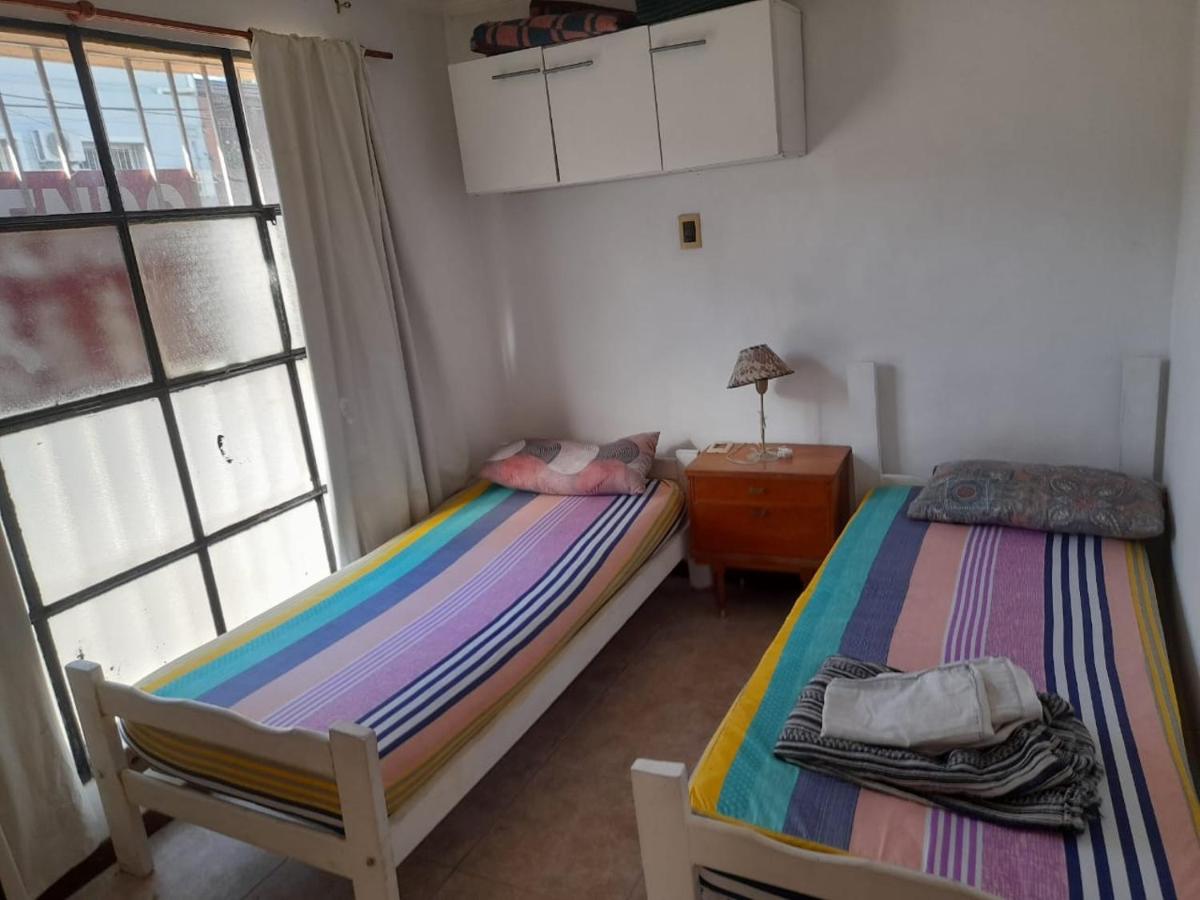 Esquina céntrica 2 ambientes 50 mts - Housity