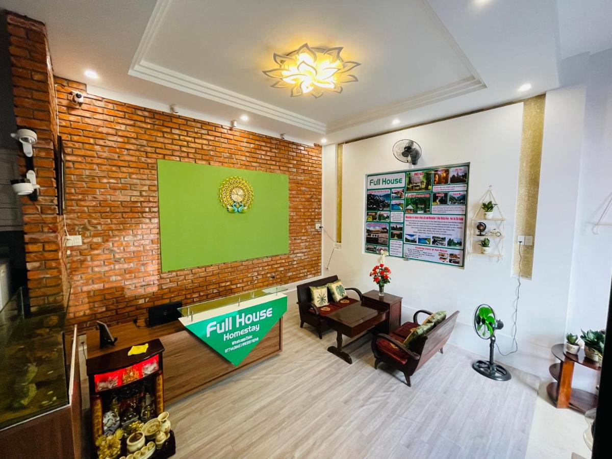 Full House Homestay - Housity