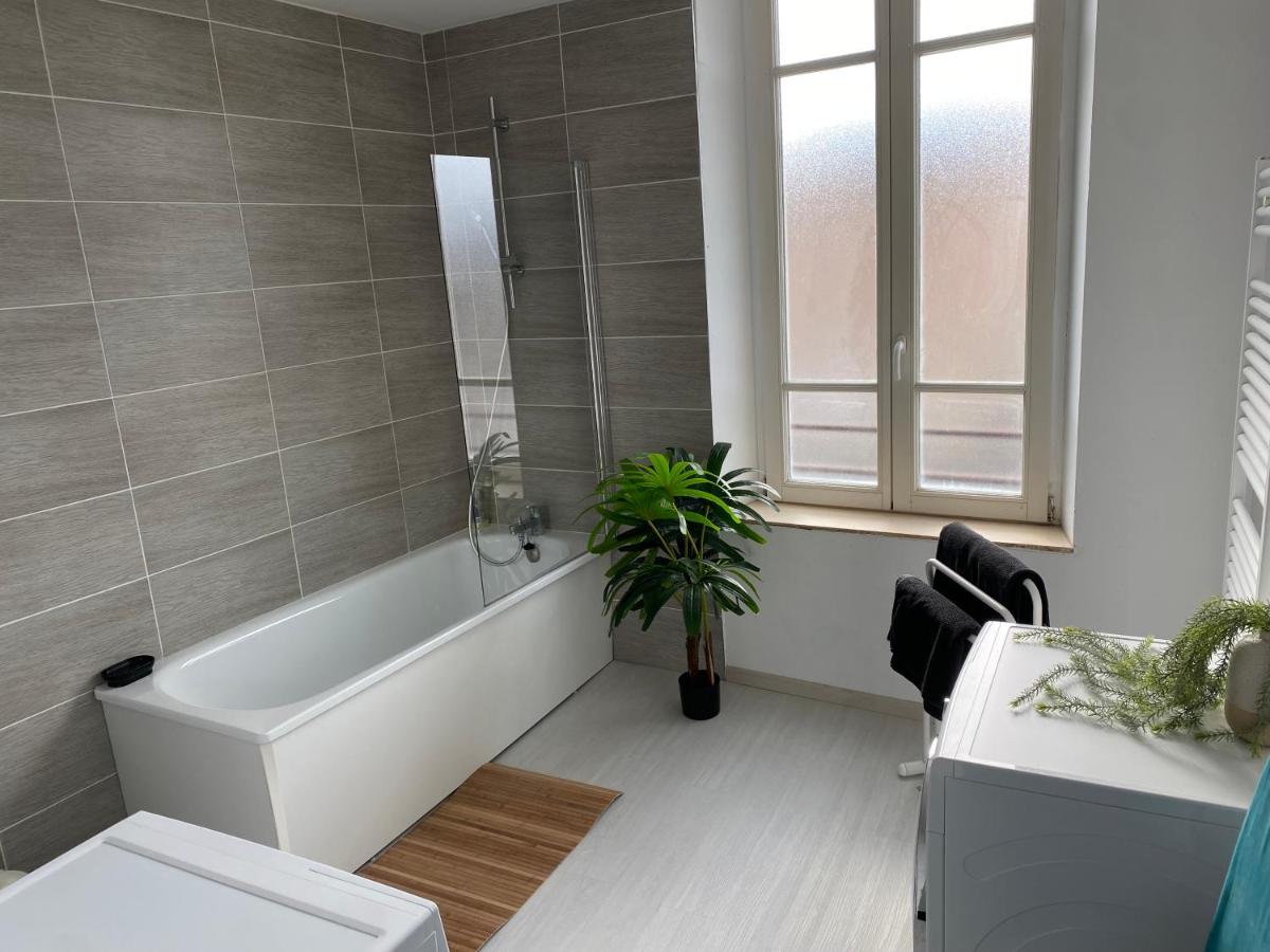 Suitetrails - Joli appartement avec parking gratuit sur place