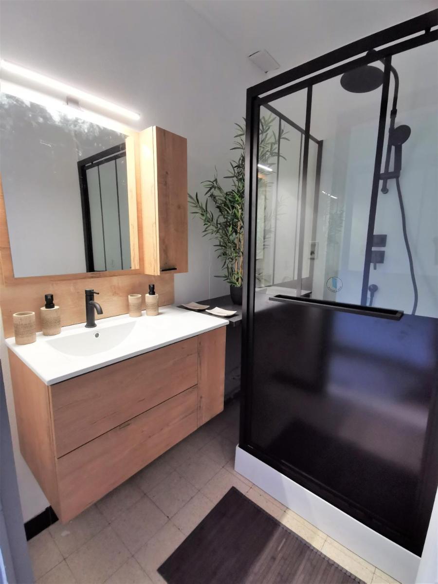 Appartement tout confort refait à neuf - Housity