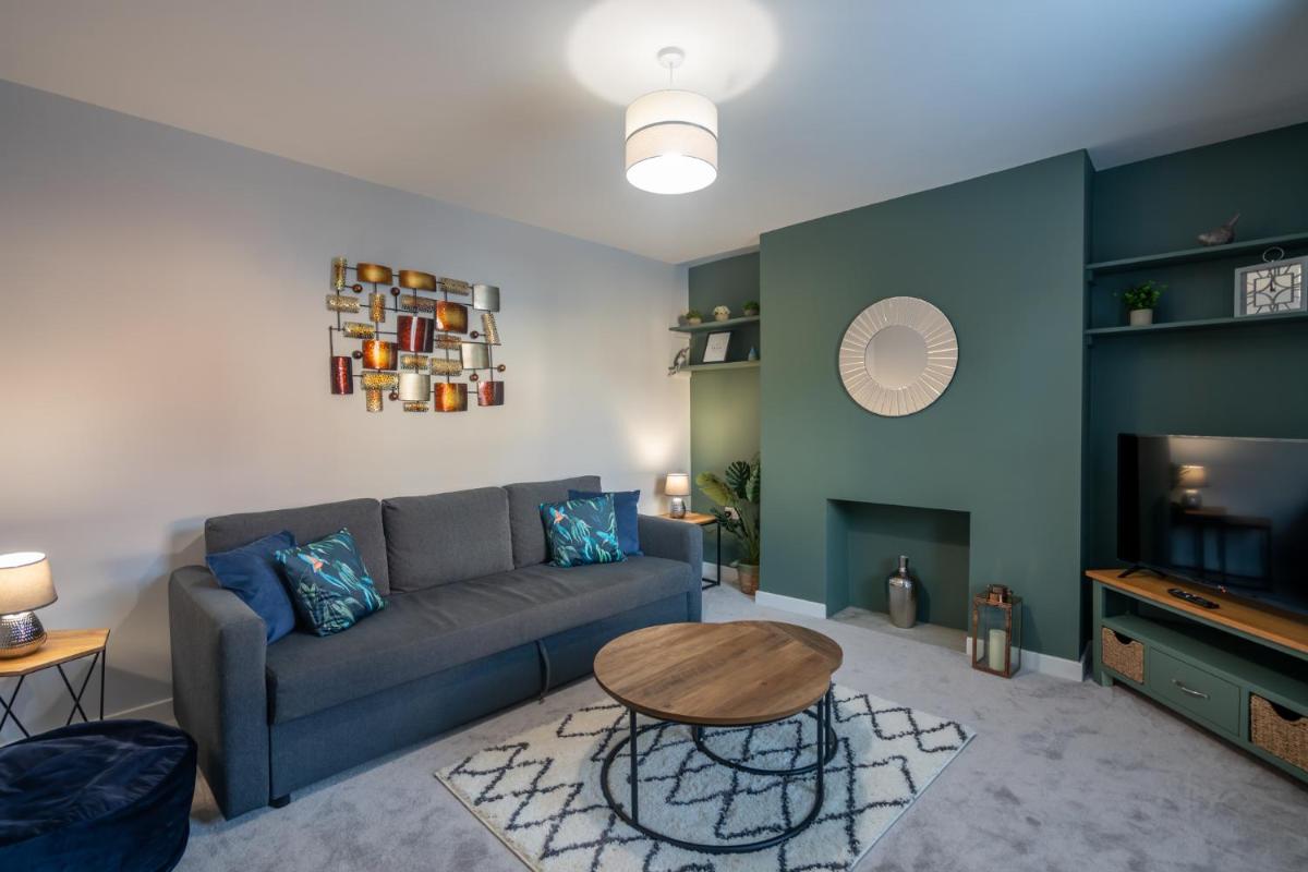 The Faustus - 3 Bedroom House in Canterbury City - Housity