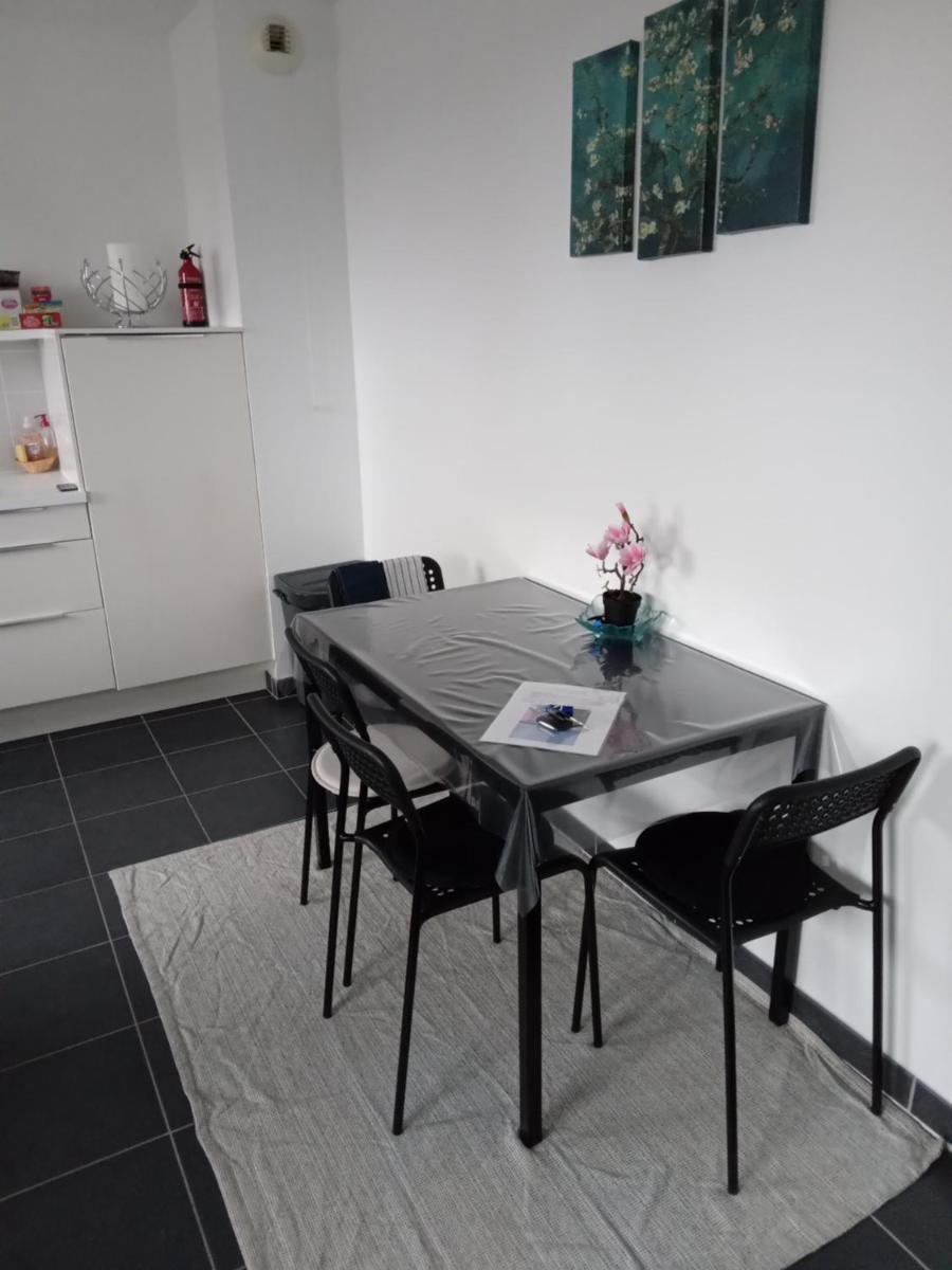 Roubaix près Lille, un cocon en plein centre - Housity