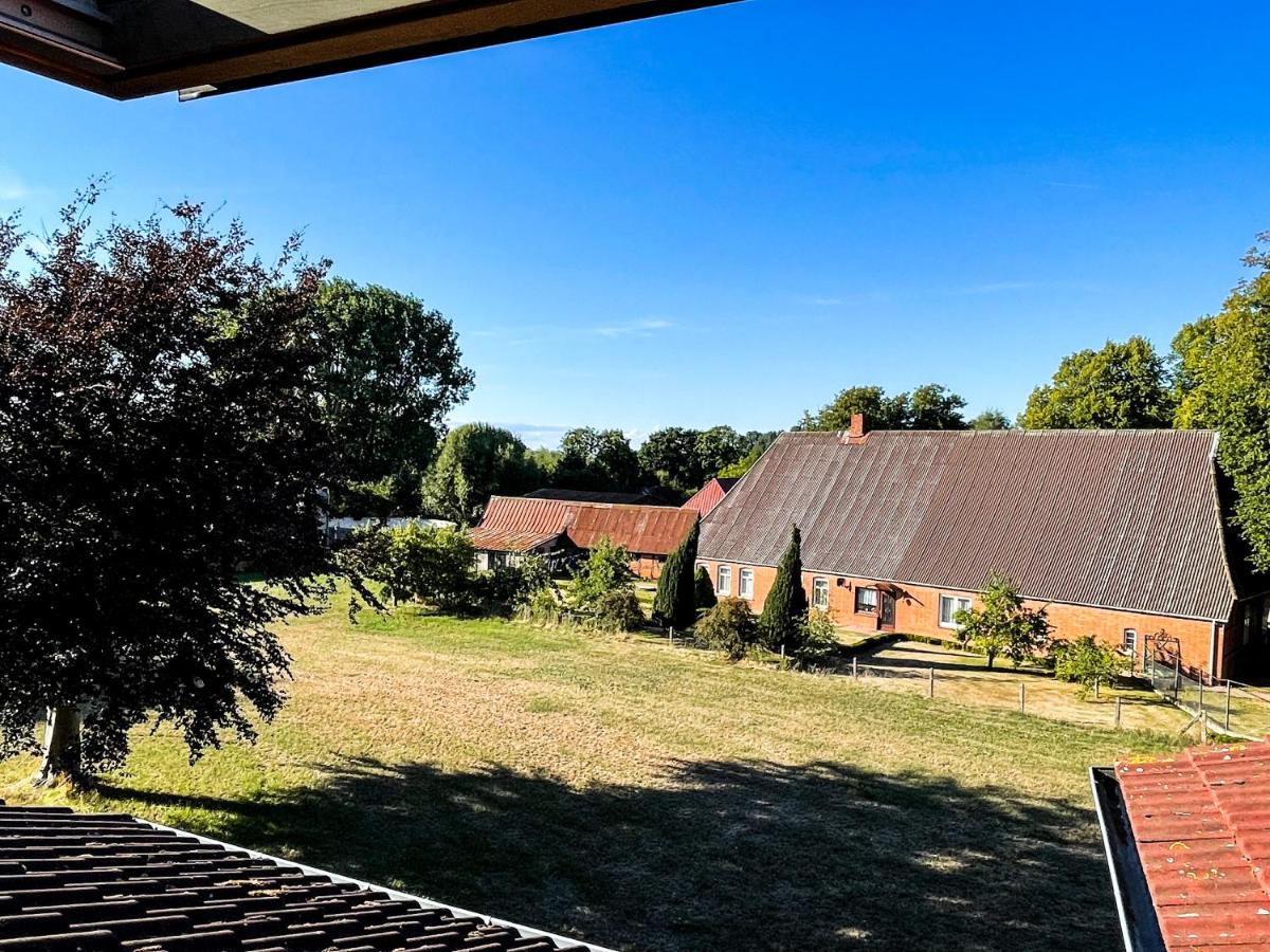 Op'n Dörp Apartment - Housity