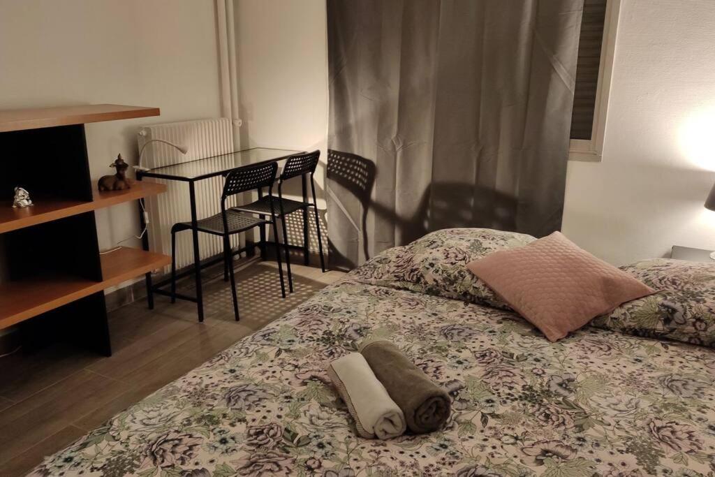 30 Dajot Studio Apartment - 01 - Housity