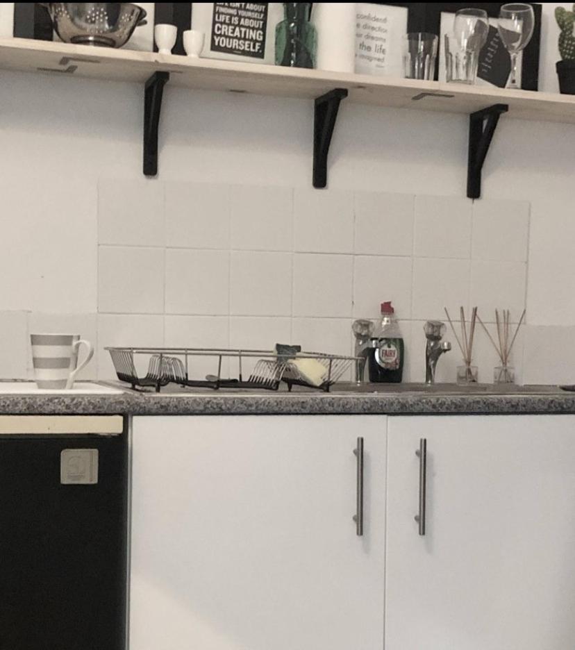 1 Richmond Tce, Flat 2 - Housity