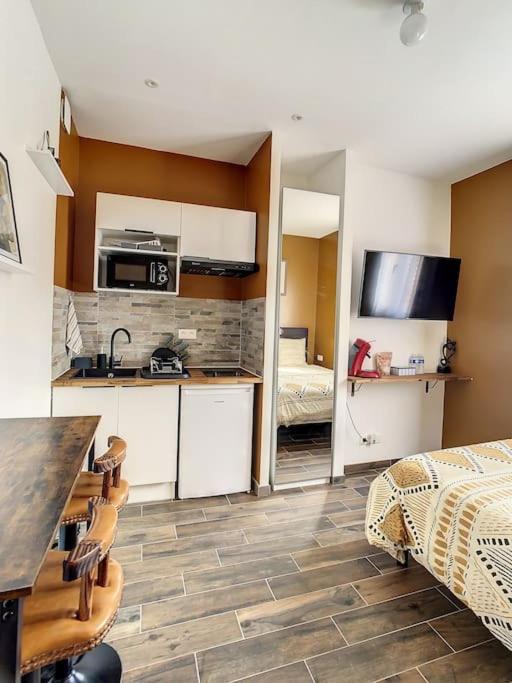 STUDIO GARE AMIENS TOUT ÉQUIPÉ NETFLIX WIFI 2PERS - Housity