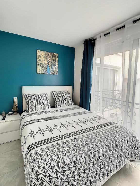 Suitetrails - STUDIO COSY HYPER CENTRE GARE AMIENS WIFI NETFLIX 2 PERS