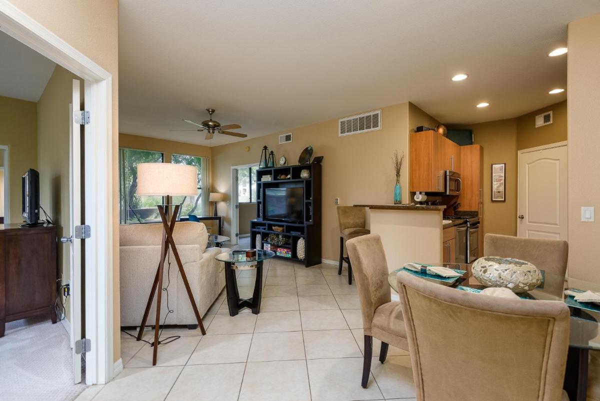 Scottsdale Condo - Housity