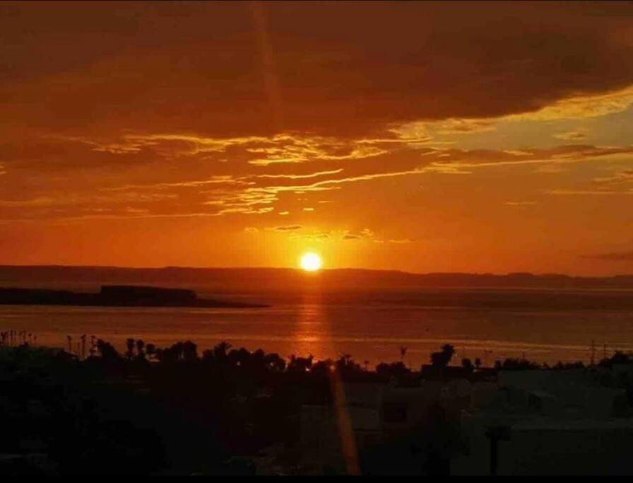 Departamento con vista al mar, alberca y jacuzzi - Housity