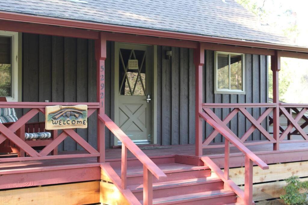 Rustic Chapparal Cabin at Bass Lake Heights - Housity