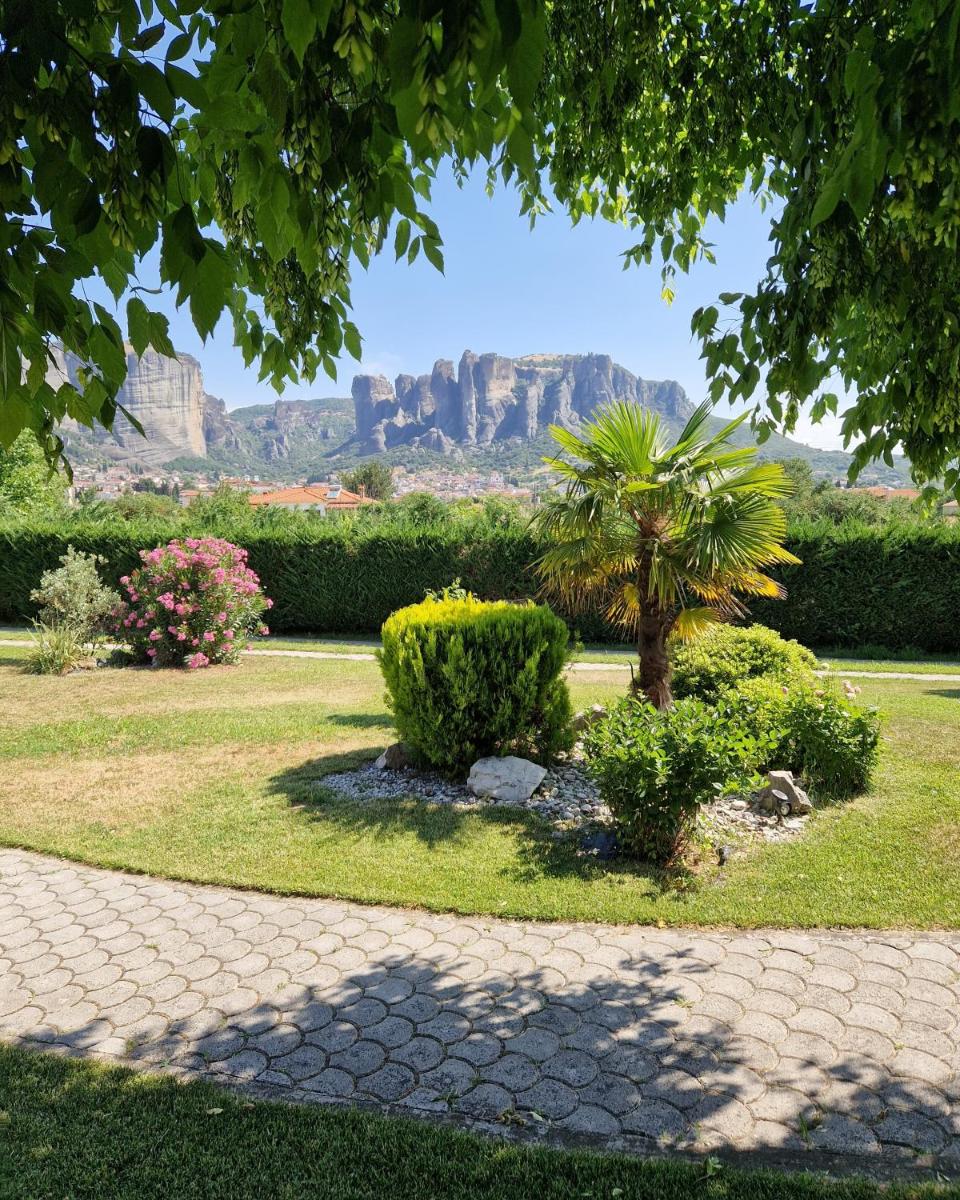 Meteora's Secret Garden House#1 - Housity