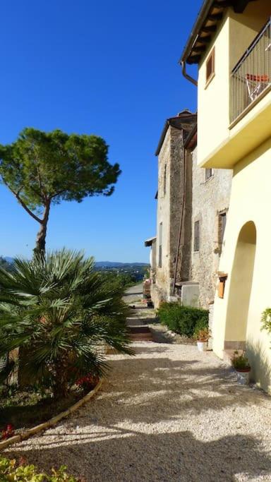 Casa romantica in un borgo antico in Sabina - Housity