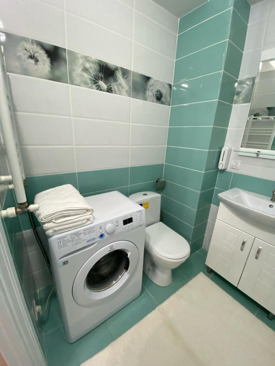 Ioan Livescu 29 - Housity