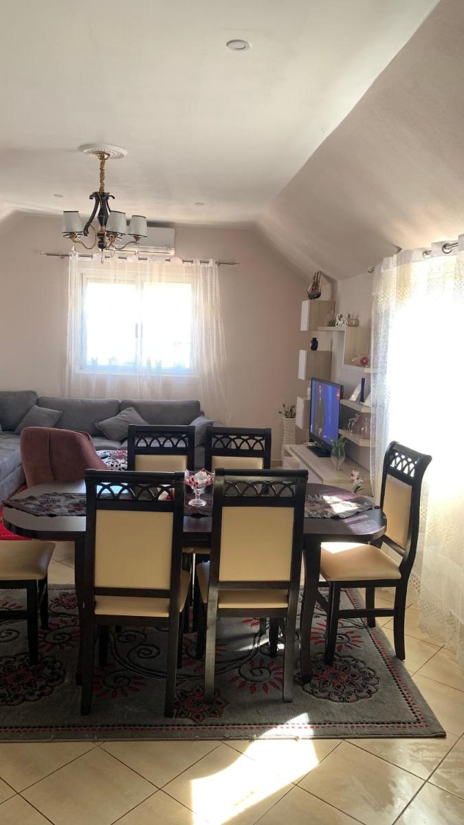 ROAN HOUSE entire apartament - Housity