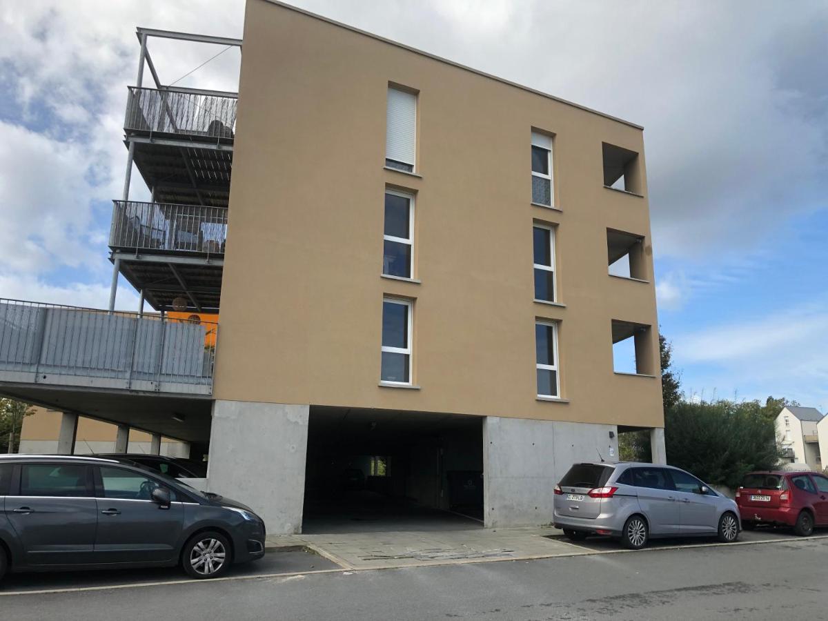 Appartement 2 chambres avec grande terrasse - Housity
