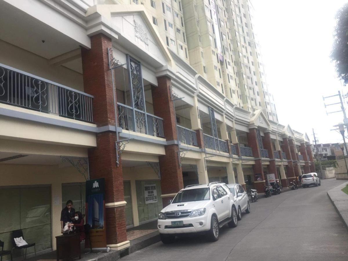 YeYengs Transient - Housity