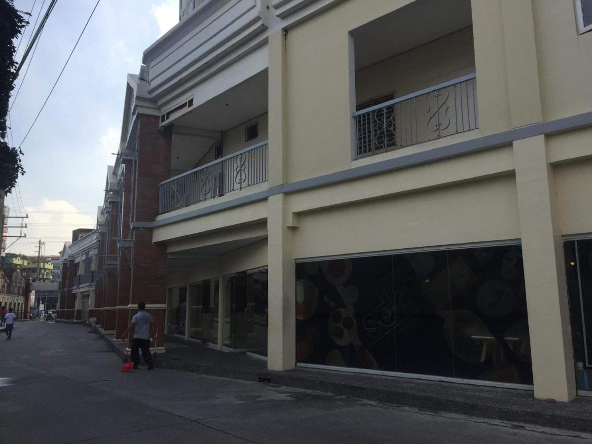YeYengs Transient - Housity