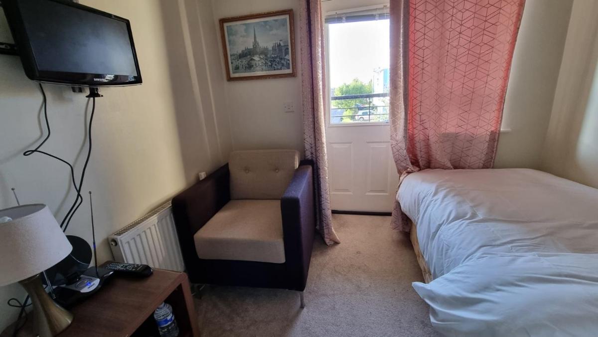 JOY EXECUTIVE HOUSE - Housity