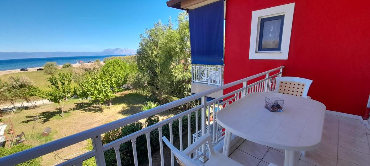 Lakkopetra Beach Apartments - Housity