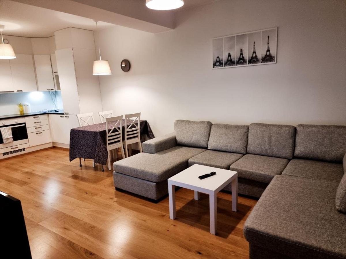 Aa Apartments Saariniemenkatu - Housity