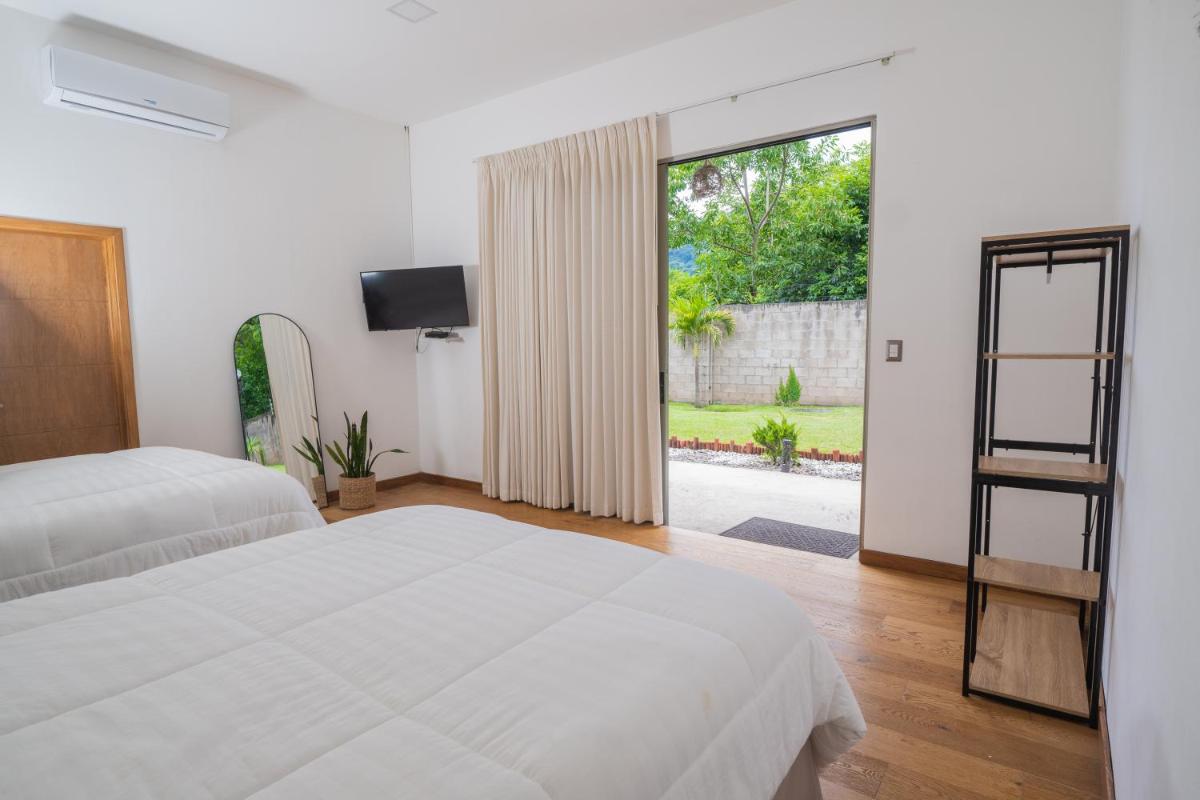 Equinoccio Hotel - Hizvo