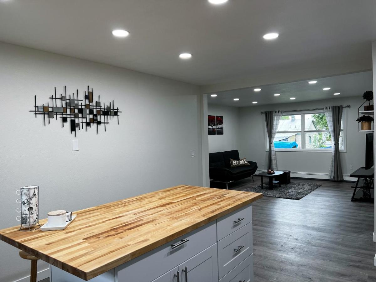 Suitetrails - Anchorage midtown apartment-Wyoming 2
