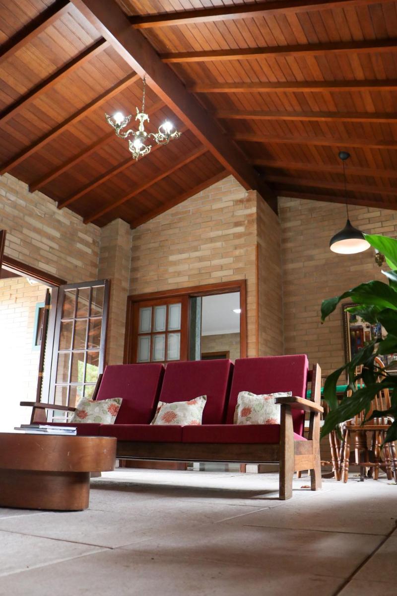 Agradável Chácara com Piscina Aquecida e Sauna - Housity