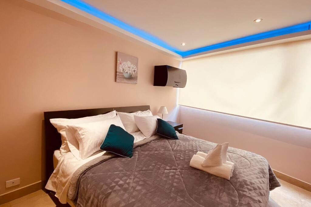 Cálida Suite La Carolina Quito - Housity