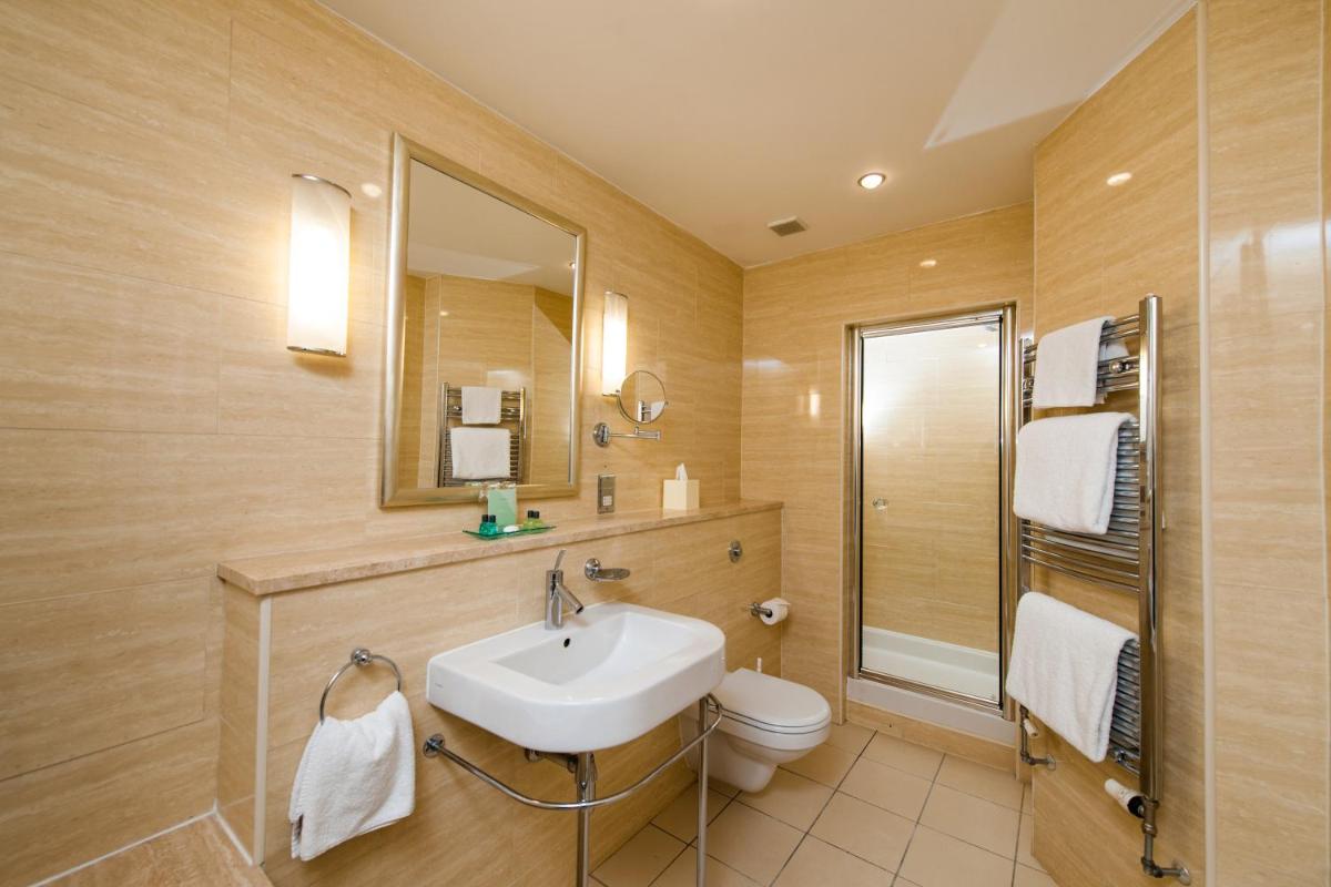 Piersland House - Housity