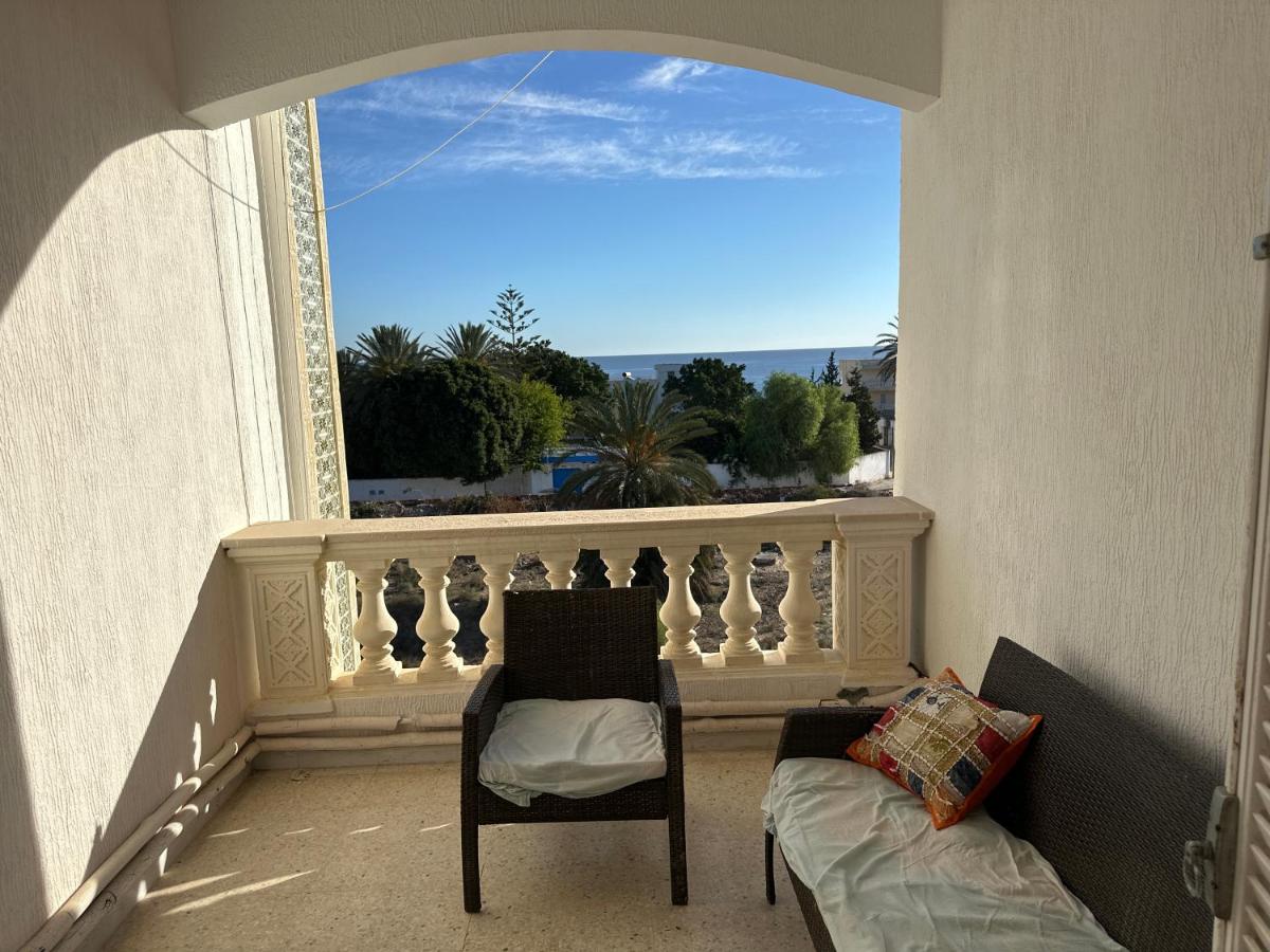 Tanit - Housity