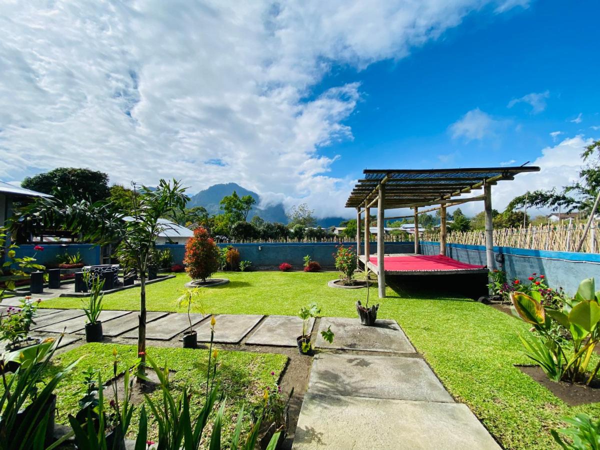 Ampik Batur - Housity