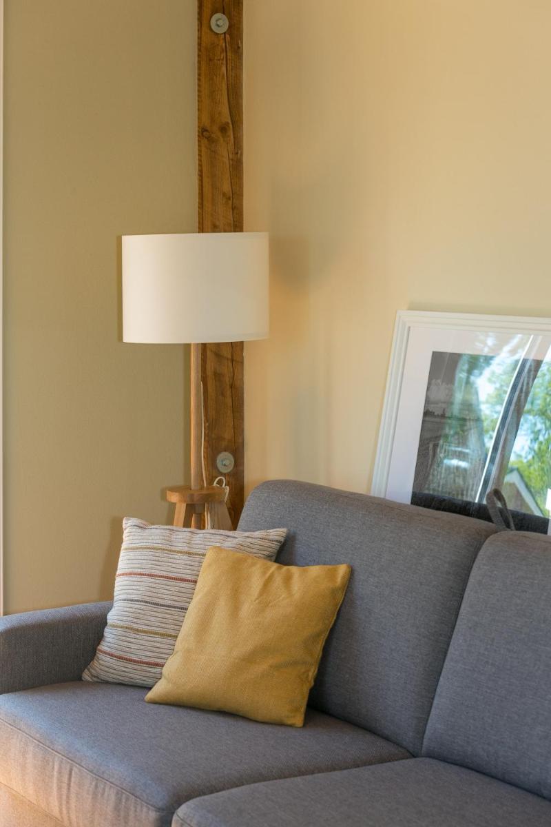 Ferienhof- Eiderdeich Whg. 3 Edith - Housity