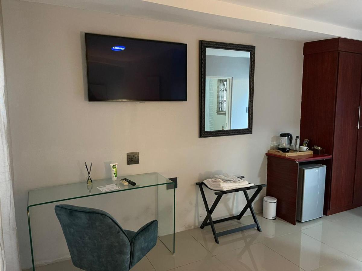 Mo'Acress Lifestyle - Housity
