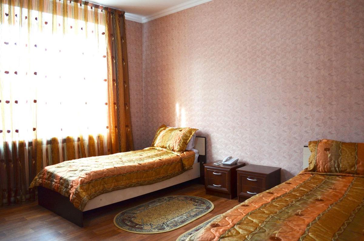 The Grand Hotel - Housity