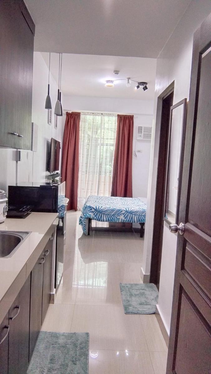 F Residence Mandaluyong staycation - Housity
