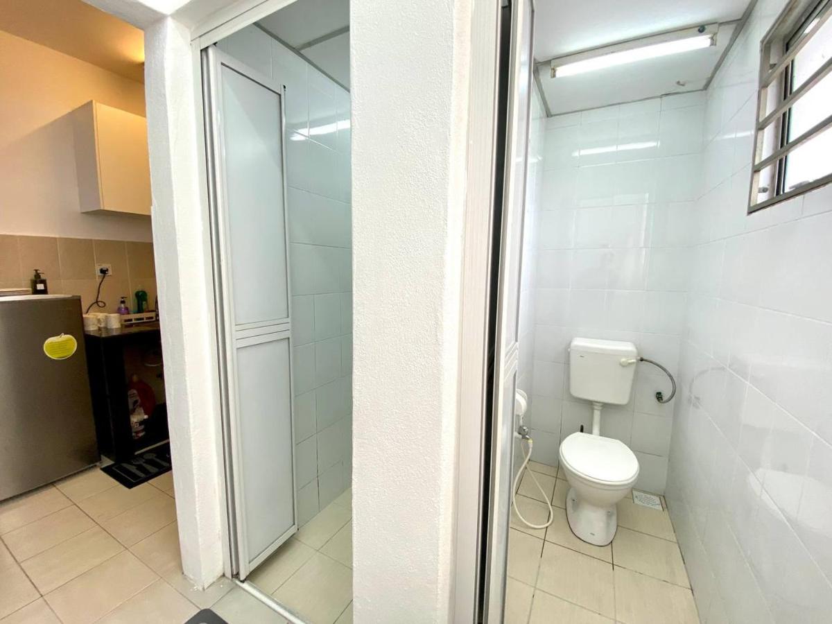 De'Colour Stay at Country Homes Rawang - Housity
