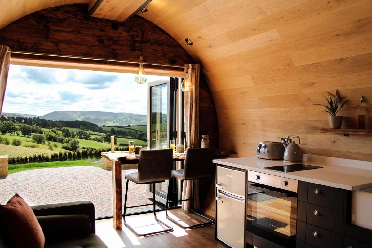 Burrow View - Housity