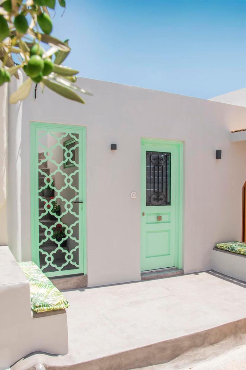 Siroa Petit - Housity