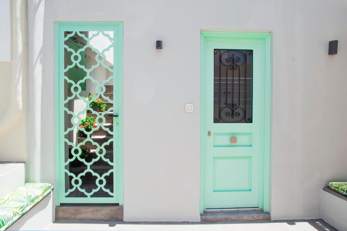 Siroa Petit - Housity
