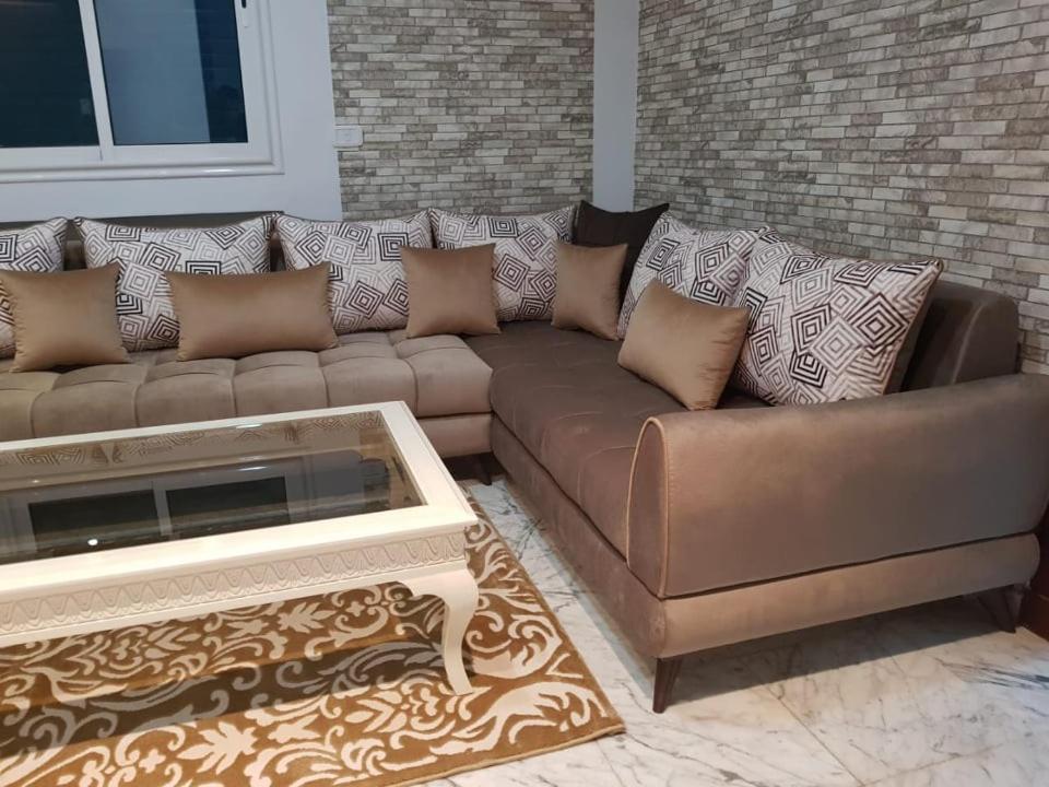 Superb & Modern apartment at Berges Lac 2 close to Tunisia Mall - Housity