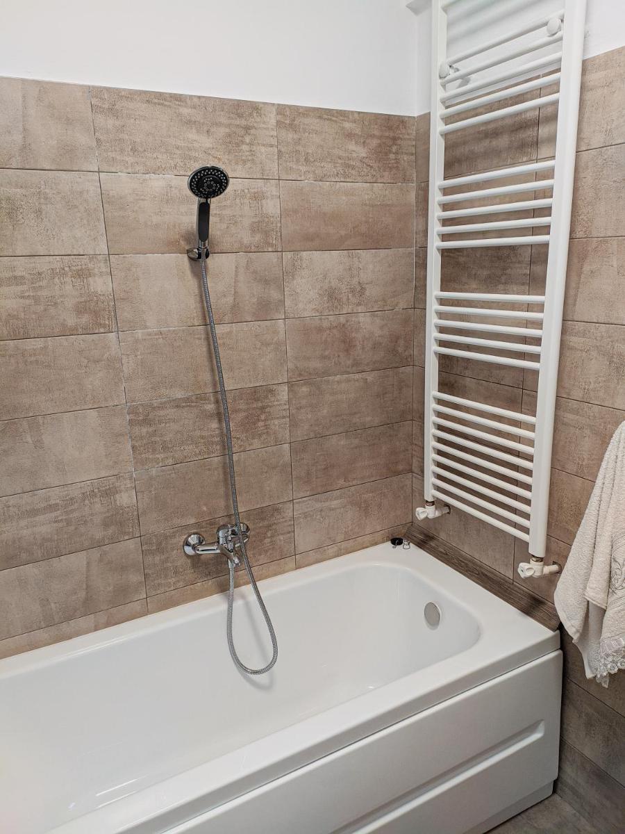 Apartment Alexa - Housity